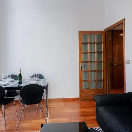 Διαμέρισμα Teatro Ariston & Piazza Colombo Elegant *